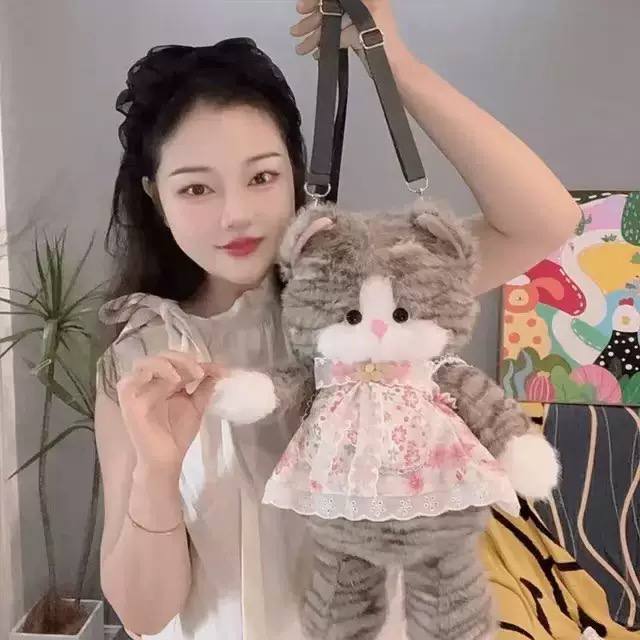 کوله پشتی عروسکی